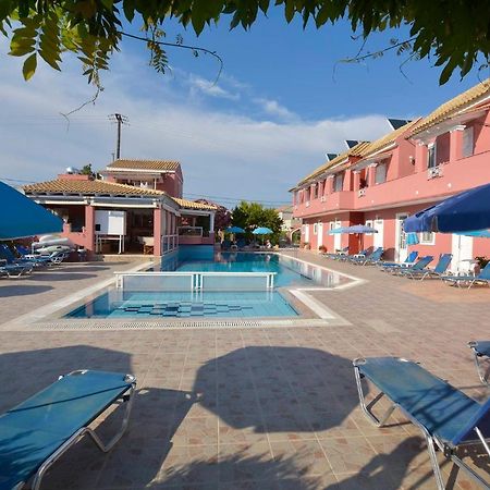 Stylish Privet Poolside Villa Agios Georgios  Exterior foto