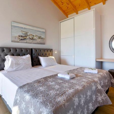 Stylish Privet Poolside Villa Agios Georgios  Exterior foto
