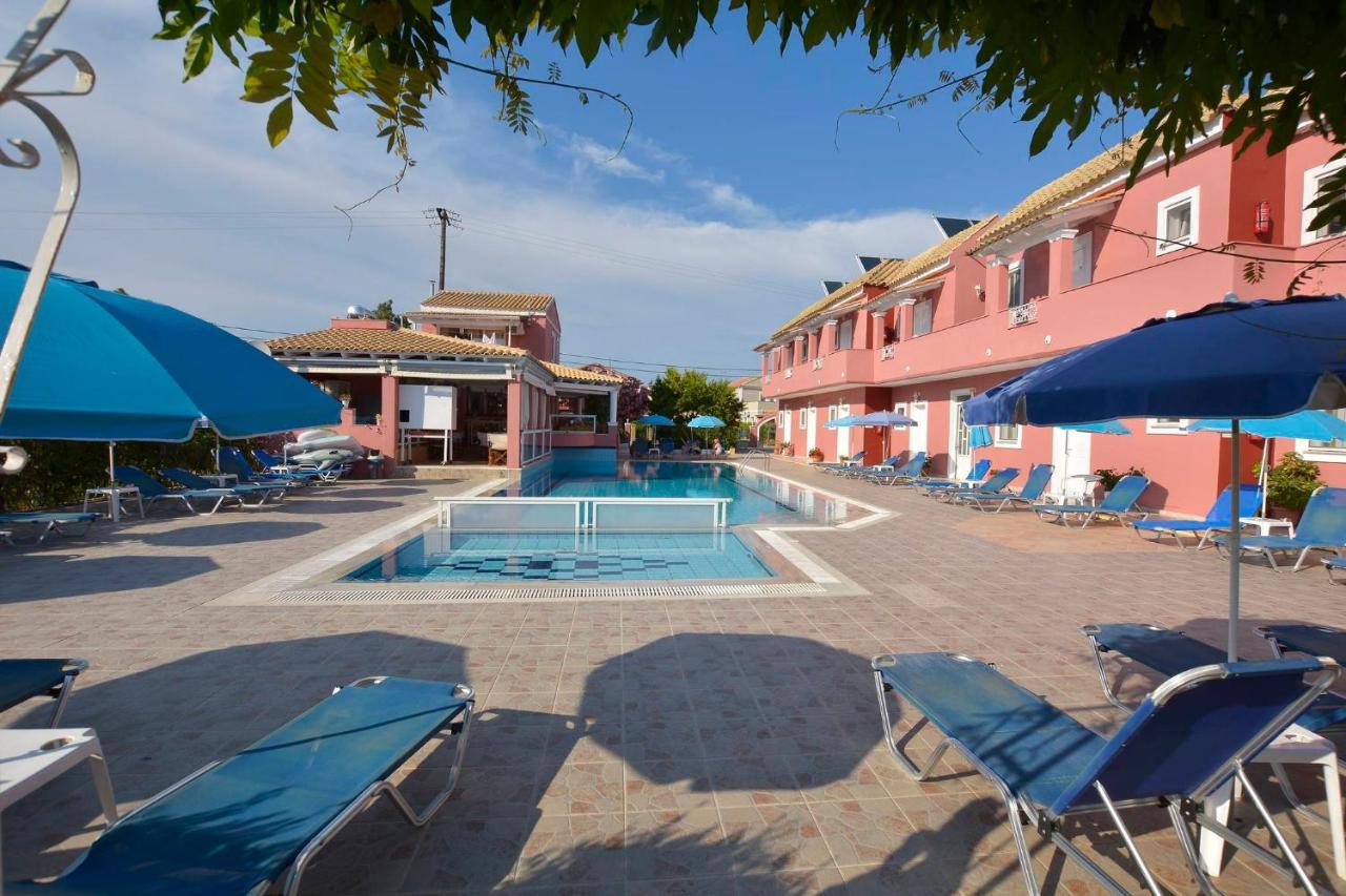 Stylish Privet Poolside Villa Agios Georgios  Exterior foto